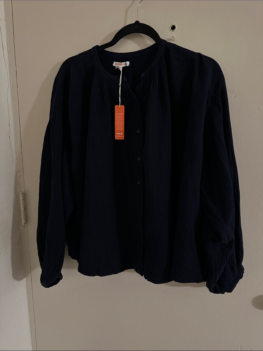 NWT Sundry Black Cotton Button Front Long Sleeve Blouse Women's 1 F22-L7-R15